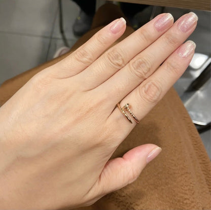 Juste Un Clou Ring