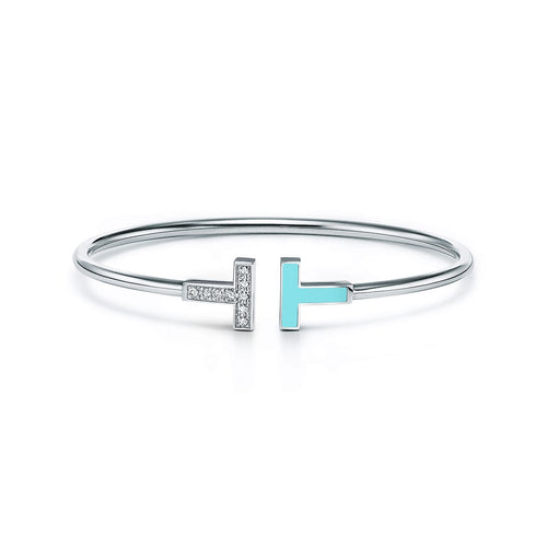 18K T Diamond and Turquoise Wire Bracelet